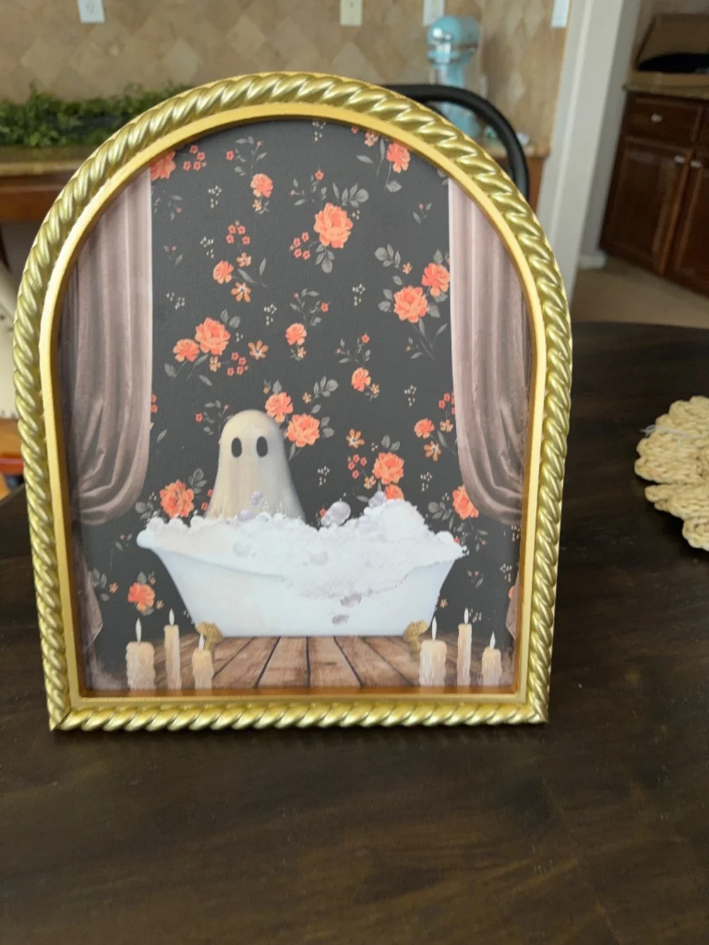 N/A halloween ghost